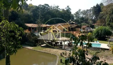 Maravilhosa chácara de 4.500m2 localizada em Ibiuna/ SP à venda por 1.300.000,00