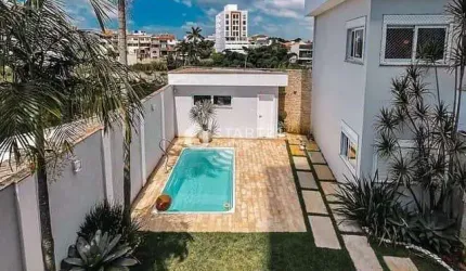 Casa de alto padrão localizada em bairro nobre de Volta Redonda - Jardim Provence