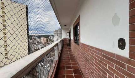 Apartamento de frente com 3 quartos à venda no Centro em  Barra Mansa, RJ