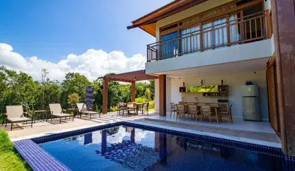 Casa de alto padrão em Praia do Forte