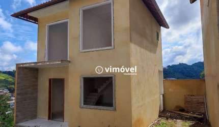 Casa com 2 dormitórios à venda, 75 m² por R$ 380.000,00 - Nova Suíça - Nova Friburgo/RJ
