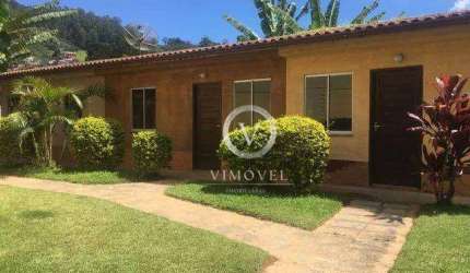 Casa com 2 dormitórios para alugar, 55 m² por R$ 820,00/mês - São Geraldo - Nova Friburgo/RJ