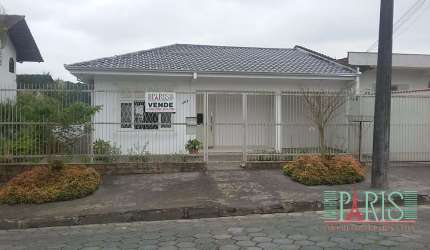 Casa com 5 quartos à venda na Rua Cristóvão Colombo, 402, Floresta, Joinville por R$ 1.200.000