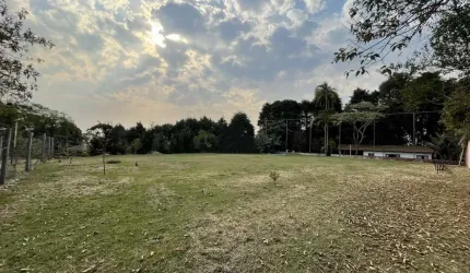 Terreno à venda na Rua Galeão, 98, Invernada, Embu das Artes por R$ 430.000