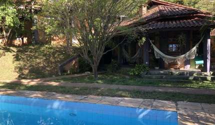 Casa com 4 quartos à venda na Rua Carlos Gomes, 30, Nova Fazendinha, Carapicuíba por R$ 1.700.000
