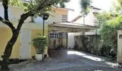 Casa em condomínio fechado com 6 quartos à venda na Estrada dos Galdinos, 1160, Jardim Barbacena, Cotia por R$ 700.000