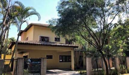 Casa em condomínio fechado com 6 quartos à venda na Rua Venezuela, 130, Recanto Impla, Carapicuíba por R$ 1.480.000