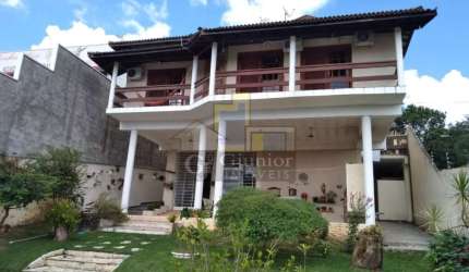 VENDA: Casa com 2 Dormitórios (sendo 1 suíte), Garagem + Piscina, Jardim Europa, Campinas (SP) - CA1369