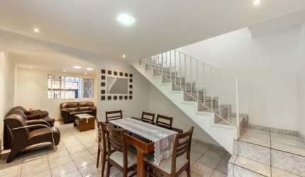 Sobrado para venda com 3 quartos, sendo 1 suíte, 150m²