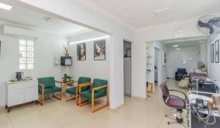 Loja de rua para venda, 231m²