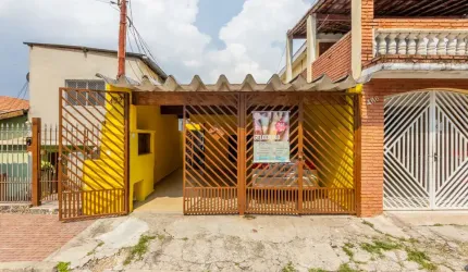 Casa tipo para venda com 3 quartos, sendo 1 suíte, 114m²