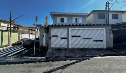 Casa tipo para venda com 4 quartos, sendo 1 suíte, 257m²