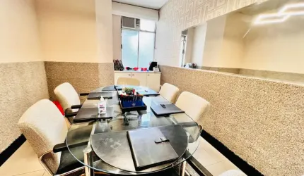 Conjunto comercial para venda, 51m²