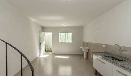 Casa no condomínio Condomínio Beatriz para venda com 1 quarto, sendo 1 suíte, 36m²