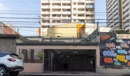 Casa tipo para venda com 2 quartos, 120m²