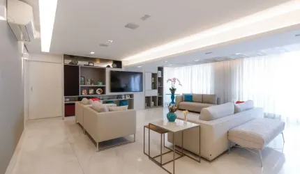 Apartamento tipo para venda com 4 quartos, sendo 2 suítes, 241m²