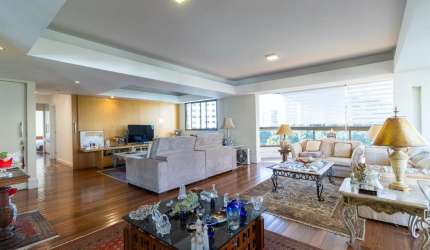 Apartamento tipo para venda com 3 quartos, sendo 3 suítes, 195m²