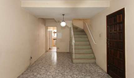 Casa tipo para venda com 2 quartos, 100m²