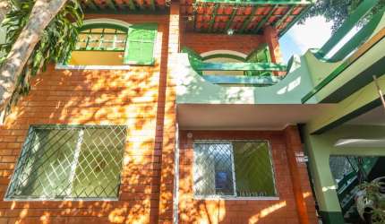 Sobrado para venda com 4 quartos, sendo 2 suítes, 254m²