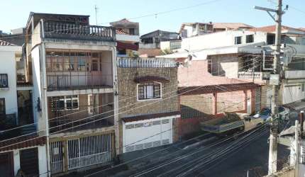 Casa tipo para venda com 3 quartos, sendo 1 suíte, 157m²