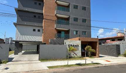 Excelente empreendimento com 02 quartos à venda perto do mar.