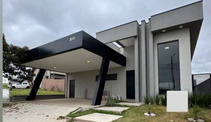 Casa térrea condomínio Reserva do Ruda