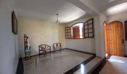 Casa com 4 dormitórios à venda, 218 m² - Floresta - Belo Horizonte/MG