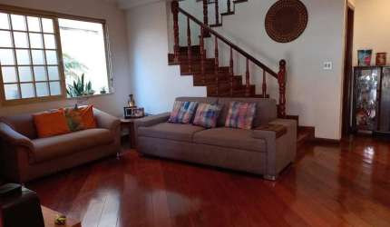 Casa com 5 dormitórios à venda, Esplanada - Belo Horizonte/MG