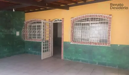 Lote de 360m² no bairro Vera Cruz, com casa de 03 quartos e uma edícula