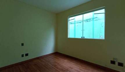 Casa geminada - Esplanada, Belo Horizonte