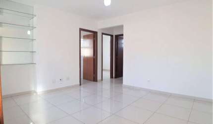Apartamento de 02 quartos com Elevador