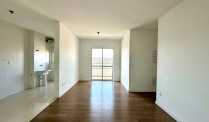 Apartamento novo no Estreito
