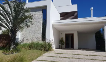 Casa de condomínio para venda com 2 suítes 1 dorm no térreo - Rio Tavares - Florianópolis / SC