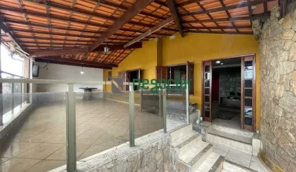 Casa com duas suítes a venda no Bairro Alto das Flores