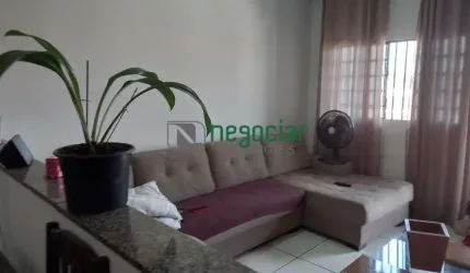 DUAS CASAS INDEPENDENTES EM UM LOTE