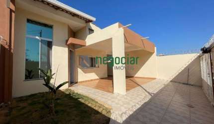 Casa 3 quartos no bairro Tiradentes