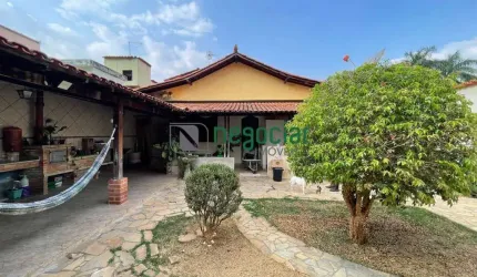 Casa 4 quartos no bairro Senhora das Graças