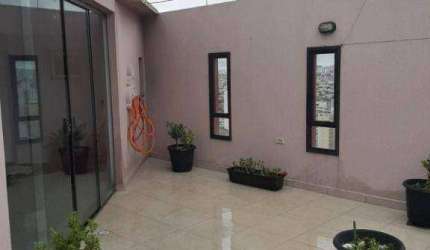Cobertura duplex  em local bem localizado