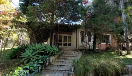 Venda de uma Área de 141 mil metros com Casa e Lagos