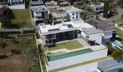 Veda de uma Exuberante Casa do Residencial Tambore 10 Alphaville