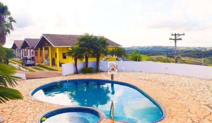 Casa com 3 dormitórios ( 1 Suíte)  à venda, 300 m² por R$ 690.000 - Vitória Régia - Atibaia/SP