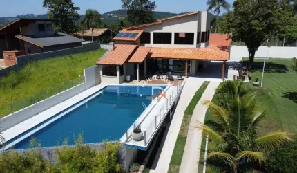 Chácara à venda em Atibaia, com 3 dormitórios (3 suítes), 1900 m² por R$ 2.650.000 - Jardim Estância Brasil - Atibaia/SP