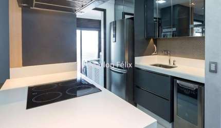 Apartamento 3 quartos varanda com churrasqueira no Campo Belo