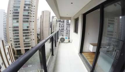 Apartamento na Vila Nova Conceição 1 dormitório 1 vaga mobiliado