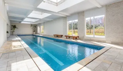 Apartamento 186 metros com pé direito duplo no living e varanda 3 suítes e 4 vagas Panamby
