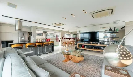Cobertura de 4 dormitórios e 4 vagas no Moinhos