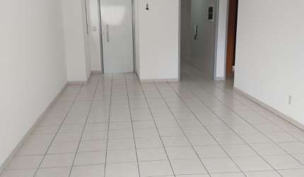 Apartamento 3 quartos, 2 vagas de garagem na Beira Rio