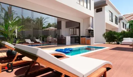 Casas de alto padrão a venda em Camburí, São Sebastião - SP.