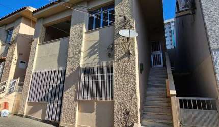Excelente Casa na Segurança de um Condomínio Fechado no Centro de Nova Iguaçu