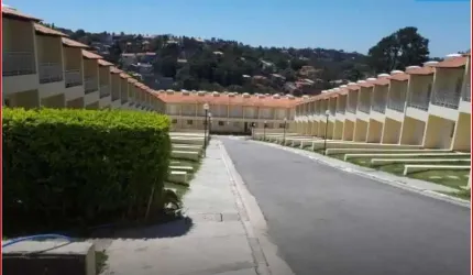 SOBRADO A VENDA EM CONDOMINIO JANDIRA